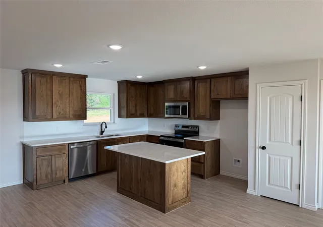 Photo 3 of Single family home for sale at 180 Altom Road, Springtown, TX 76082 | MLS# 21296254 | Listing updated on 2026-09-14