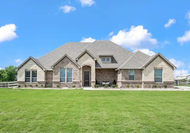 Photo 2 of Single family home for sale at 13310 Mcallen Ln, Justin, TX 76247 | MLS# 21258895 | Listing updated on 2026-09-09