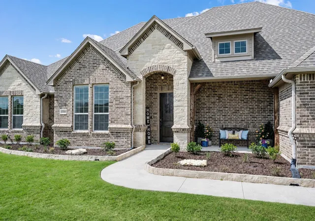 Photo 3 of Single family home for sale at 13310 Mcallen Ln, Justin, TX 76247 | MLS# 21258895 | Listing updated on 2026-09-09