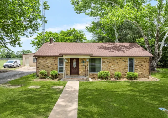 Photo 2 of Sale Pending at 20082 State Hwy 64, Canton, TX 75103 | MLS# 21295305 | Listing updated on 2026-09-10