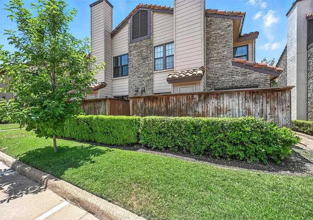 Condo for sale at 5626 Preston Oaks Rd #22C, Dallas, TX 75254 | MLS# 21296591