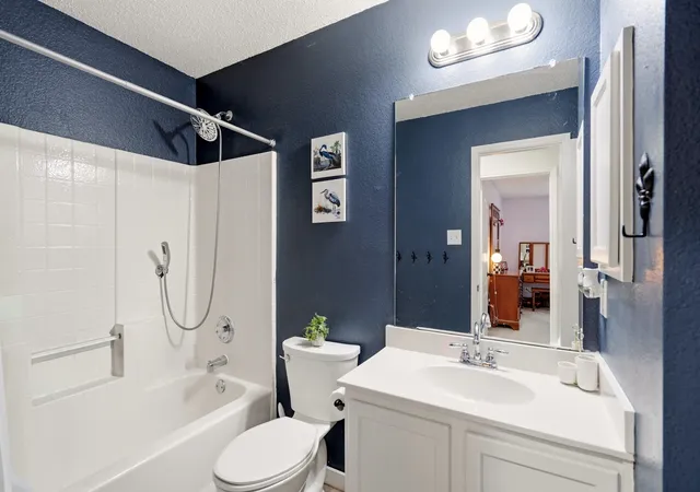 Photo 4 of Single family home for sale at 1213 Hampton Dr, Forney, TX 75126 | MLS# 21296547 | Listing updated on 2026-10-05