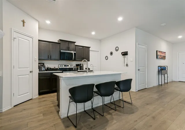 Photo 2 of Single family home for sale at 1339 Turkey Run Dr, Denton, TX 76207 | MLS# 21275100 | Listing updated on 2026-09-09