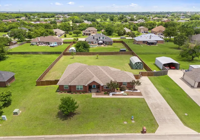 Photo 1 of Single family home for sale at 112 Northview Dr, Fate, TX 75189 | MLS# 21294758 | Listing updated on 2026-09-22