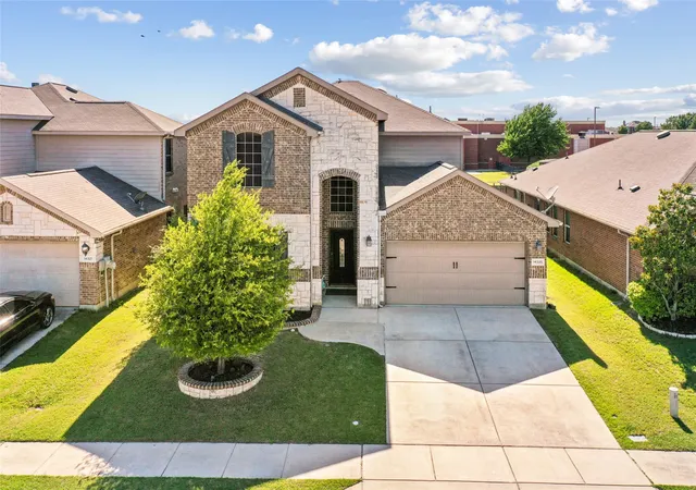 Photo 3 of Single family home for sale at 14325 Artisan Dr, Haslet, TX 76052 | MLS# 21295731 | Listing updated on 2026-09-15