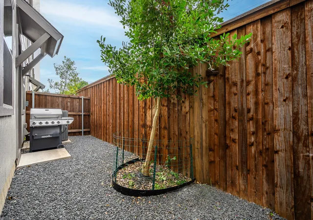 Photo 3 of Single family home for sale at 5152 Brickellia Dr, Dallas, TX 75209 | MLS# 21296978 | Listing updated on 2026-09-14