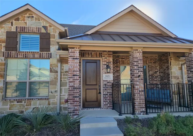 Photo 3 of Townhouse for sale at 3851 Marigold Ln, Prosper, TX 75078 | MLS# 21297363 | Listing updated on 2026-09-09