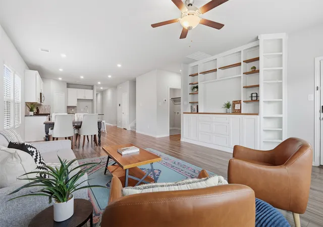 Photo 1 of Single family home for sale at 5725 Castle Peak Bnd, Fort Worth, TX 76126 | MLS# 21293884 | Listing updated on 2026-09-12