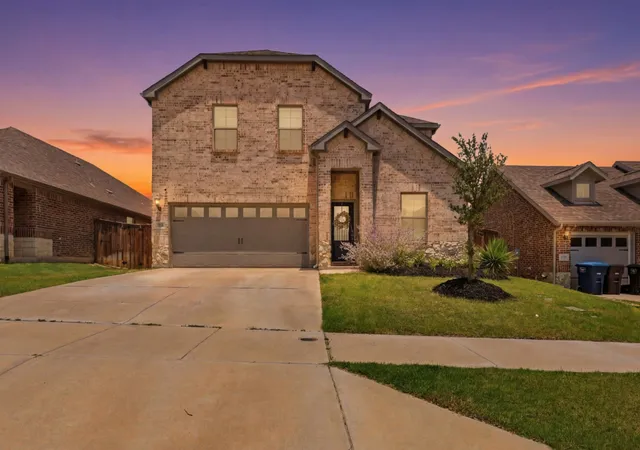 Photo 3 of Single family home for sale at 5725 Castle Peak Bnd, Fort Worth, TX 76126 | MLS# 21293884 | Listing updated on 2026-09-12