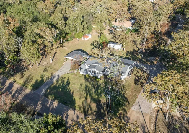 Photo 4 of Single family home for sale at 704 Callender Lake Dr, Murchison, TX 75778 | MLS# 21297196 | Listing updated on 2026-08-01
