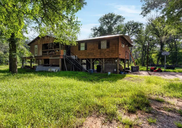 Photo 1 of Single family home for sale at 7033 River Trl, Weatherford, TX 76087 | MLS# 21297209 | Listing updated on 2026-07-28