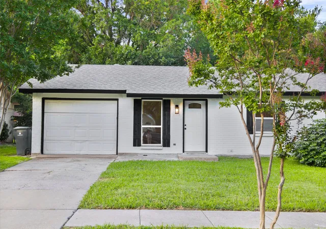 Photo 3 of Single family home for sale at 5202 Longhorn Trl, Garland, TX 75043 | MLS# 21298644 | Listing updated on 2026-09-16