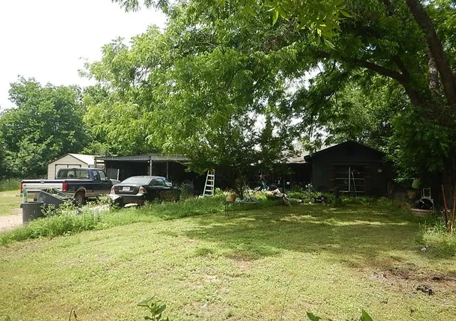 Photo 1 of Sale Pending at 319 Church Ave, Waco, TX 76706 | MLS# 21297915 | Listing updated on 2026-09-08