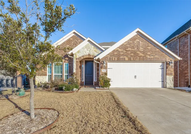 Photo 1 of Single family home for sale at 2913 Dockside, Little Elm, TX 75068 | MLS# 21298787 | Listing updated on 2026-09-08