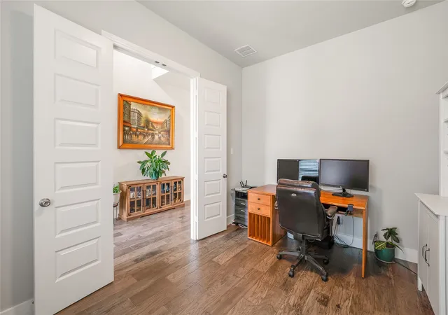 Photo 4 of Sale Pending at 1305 Mill Pl, Aubrey, TX 76227 | MLS# 21287187 | Listing updated on 2026-09-23