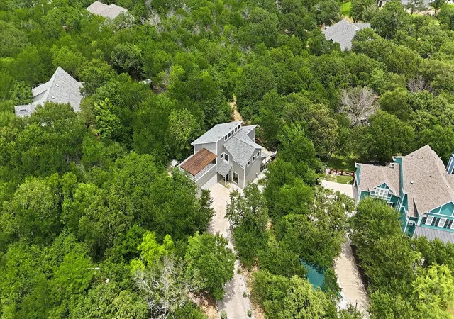 Photo 2 of Single family home for sale at 521 Diamond Point Dr, Little Elm, TX 75068 | MLS# 21237992 | Listing updated on 2026-09-09