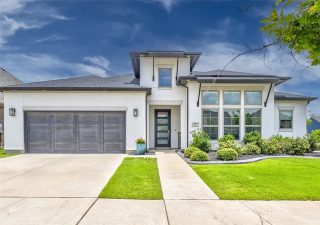 Photo 1 of Single family home for sale at 1305 Redbrick Ln, Justin, TX 76247 | MLS# 21296435 | Listing updated on 2026-09-12