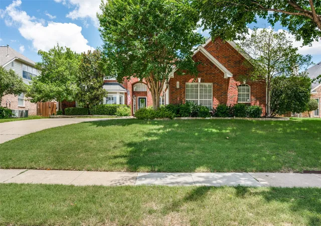 Photo 3 of Sale Pending at 1521 Briar Meadow Dr, Keller, TX 76248 | MLS# 21294171 | Listing updated on 2026-09-24
