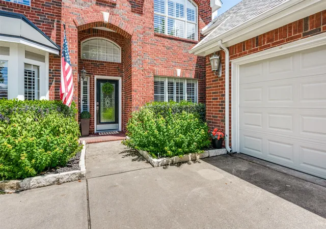 Photo 3 of Sale Pending at 1521 Briar Meadow Dr, Keller, TX 76248 | MLS# 21294171 | Listing updated on 2026-09-24