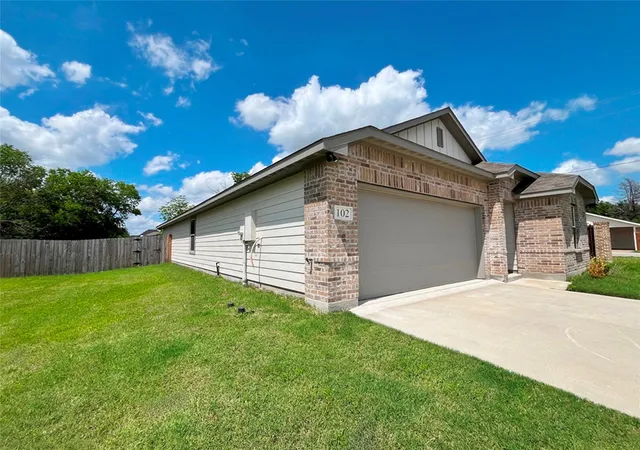 Photo 2 of Single family home for sale at 102 Doma Ave, Greenville, TX 75402 | MLS# 21298681 | Listing updated on 2026-09-22