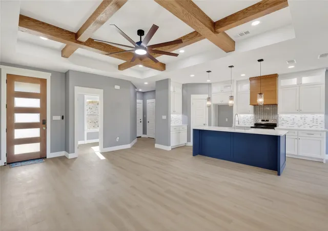 Photo 3 of Single family home for sale at 306 Backlash Dr, Gun Barrel City, TX 75156 | MLS# 21298721 | Listing updated on 2026-10-06