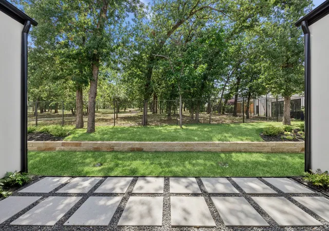 Photo 3 of Mansion for sale at 225 Metairie Ln, Southlake, TX 76092 | MLS# 21293586 | Listing updated on 2026-09-13
