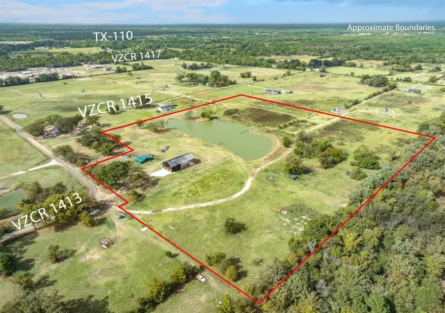Photo 4 of Single family home for sale at 412 Vz County Road 1413, Van, TX 75790 | MLS# 21299080 | Listing updated on 2026-07-30