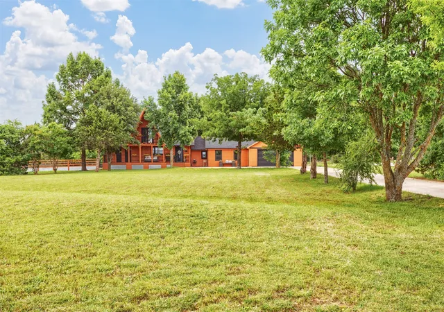 Photo 3 of Single family home for sale at 6931 Cottage Hill Ln, Celina, TX 75009 | MLS# 21292287 | Listing updated on 2026-09-14