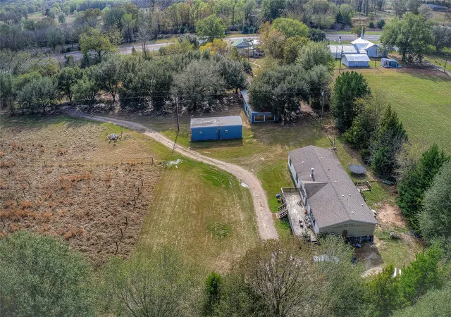 Photo 3 of Manufactured home for sale at 25378 Us Hwy 80, Grand Saline, TX 75140 | MLS# 21299676 | Listing updated on 2026-09-14