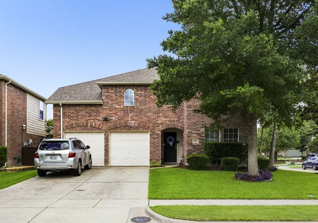 Photo 2 of Sale Pending at 5729 Calloway Dr, Mc Kinney, TX 75070 | MLS# 21295743 | Listing updated on 2026-07-30