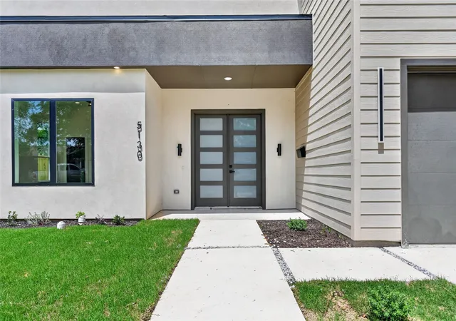 Photo 3 of Single family home for sale at 5130 Echo Ave, Dallas, TX 75215 | MLS# 21300009 | Listing updated on 2026-09-10