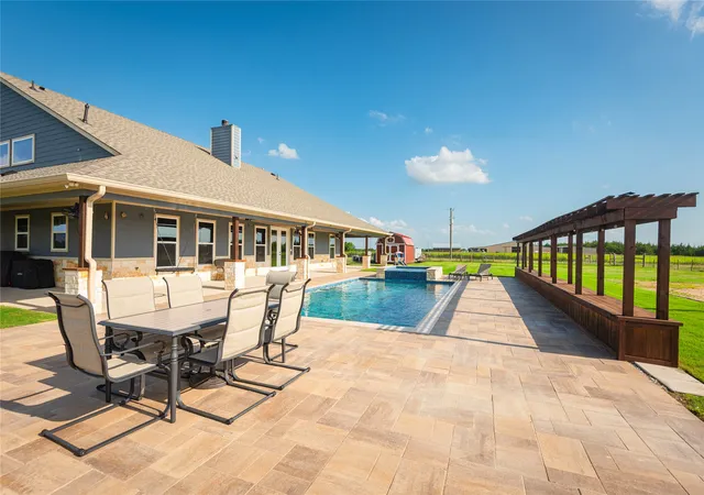 Photo 2 of Single family home for sale at 568 County Road 5025, Leonard, TX 75452 | MLS# 21300015 | Listing updated on 2026-09-13
