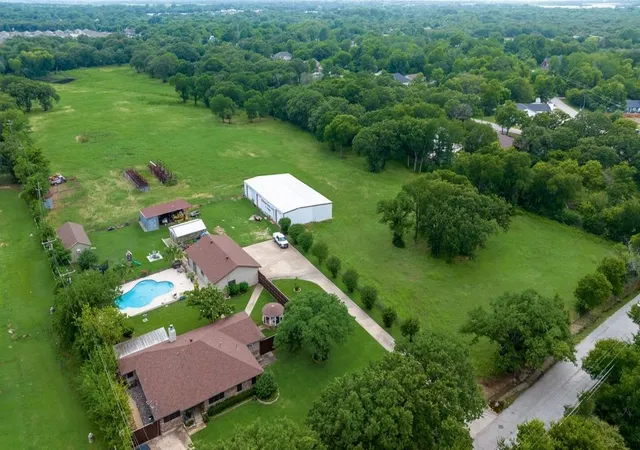Single family home for sale at 12704 Garden Grove Dr, Dallas, TX 75253 | MLS# 21300037
