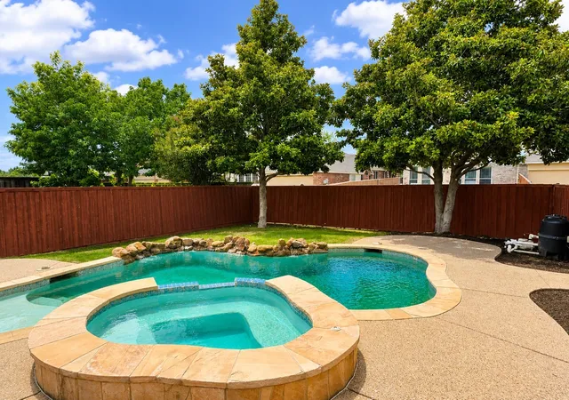 Photo 2 of Single family home for sale at 3705 Mason Dr, Plano, TX 75025 | MLS# 21297754 | Listing updated on 2026-09-10