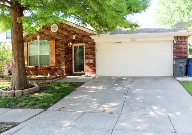 Photo 1 of Single family home for sale at 3201 Kingsbrook Dr, Wylie, TX 75098 | MLS# 21297860 | Listing updated on 2026-09-08