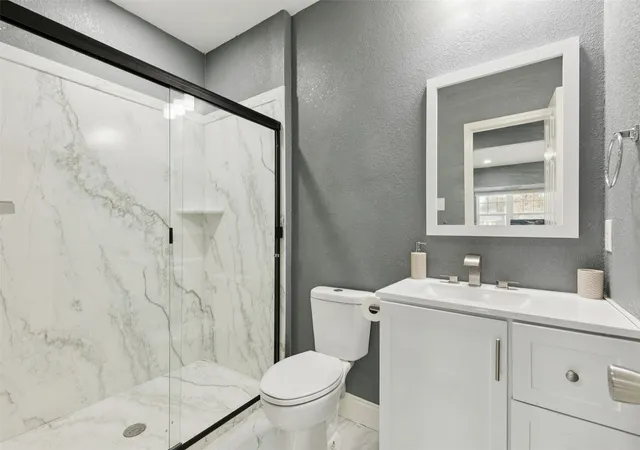 Photo 3 of Single family home for sale at 102 Woodland Dr, Lewisville, TX 75077 | MLS# 21297182 | Listing updated on 2026-07-30