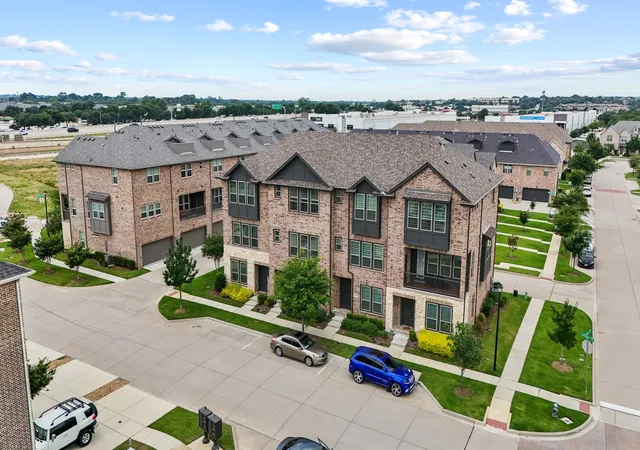 Photo 3 of Sale Pending at 2736 Levee Ln, Lewisville, TX 75067 | MLS# 21300079 | Listing updated on 2026-09-09