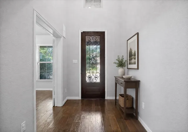 Photo 4 of Single family home for sale at 2202 Blue Harbor Wy, Garland, TX 75043 | MLS# 21296455 | Listing updated on 2026-10-04