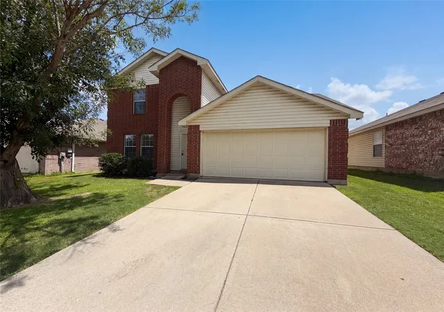 Photo 2 of Single family home for sale at 773 San Felipe Trl, Haslet, TX 76052 | MLS# 21300100 | Listing updated on 2026-09-09
