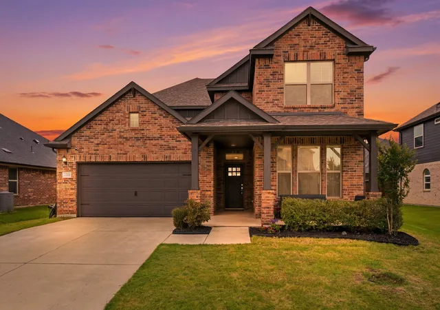 Photo 1 of Single family home for sale at 3324 Peacock Ln, Celina, TX 75009 | MLS# 21300505 | Listing updated on 2026-09-11