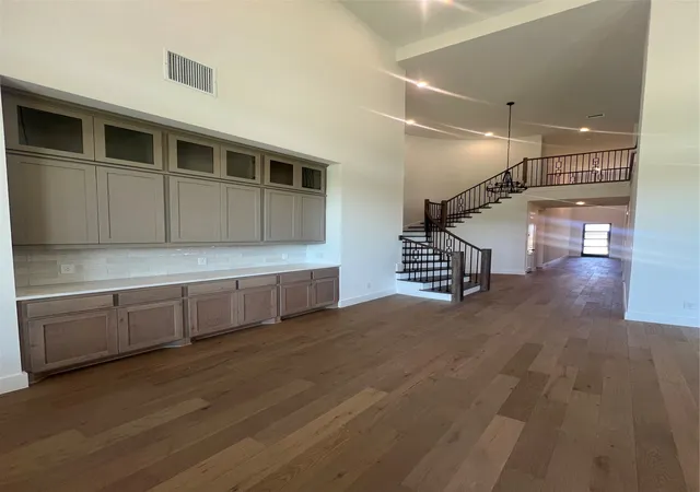 Photo 3 of Single family home for sale at 4341 Lamplights Dr, Prosper, TX 75078 | MLS# 21300534 | Listing updated on 2026-09-14