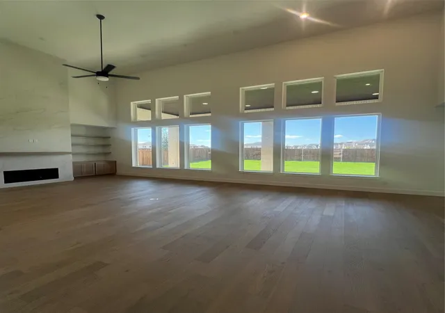 Photo 3 of Single family home for sale at 4341 Lamplights Dr, Prosper, TX 75078 | MLS# 21300534 | Listing updated on 2026-09-14