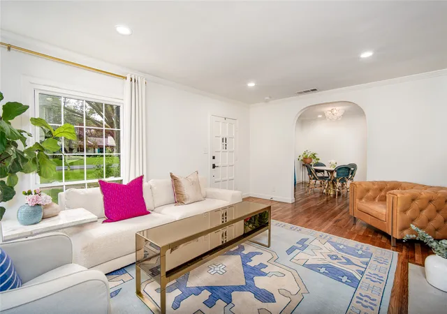 Photo 3 of Sale Pending at 1511 Verano Dr, Dallas, TX 75218 | MLS# 21300139 | Listing updated on 2026-09-08