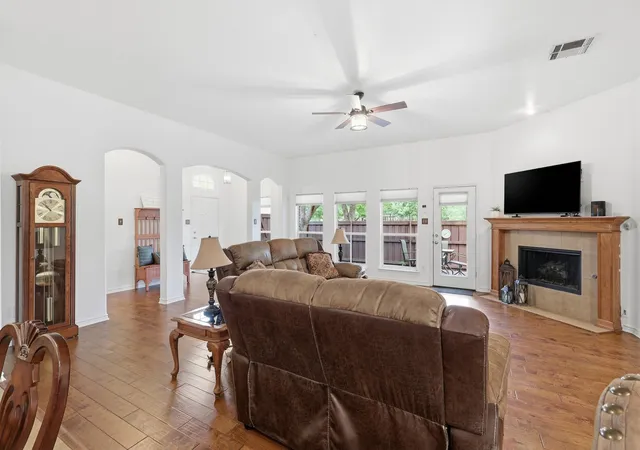 Photo 4 of Sale Pending at 7764 Lancaster, Frisco, TX 75035 | MLS# 21294510 | Listing updated on 2026-09-11