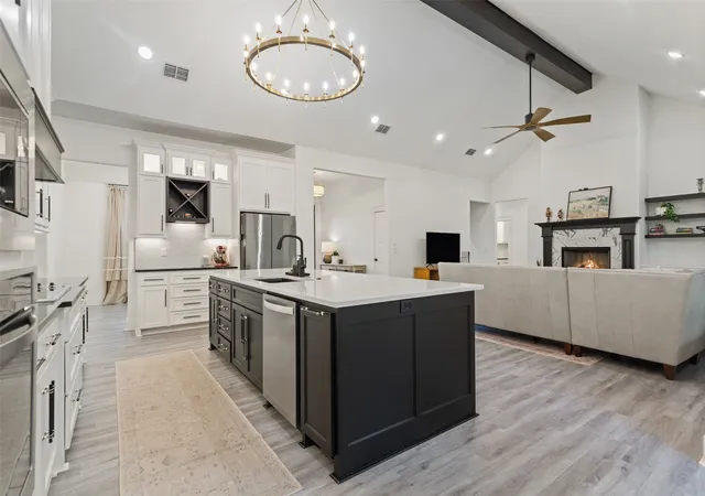 Photo 4 of Single family home for sale at 15883 Crazy Horse Dr, Lindale, TX 75771 | MLS# 21300744 | Listing updated on 2026-10-01