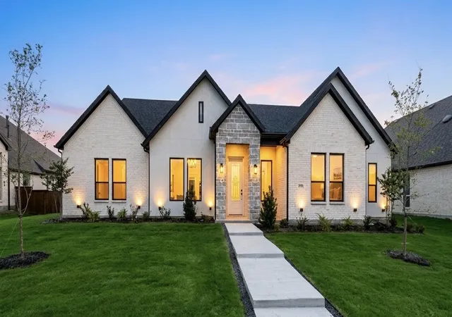 Photo 1 of Single family home for sale at 1005 Devonshire Dr S, Forney, TX 75126 | MLS# 21300949 | Listing updated on 2026-09-13