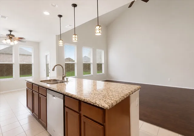 Photo 3 of Single family home for sale at 802 Swan Ridge Dr, Sherman, TX 75092 | MLS# 21299486 | Listing updated on 2026-09-14