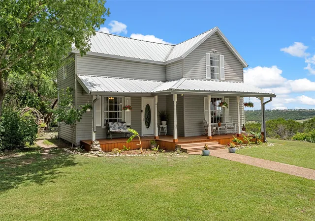 Photo 4 of Single family home for sale at 8395 Hwy 22, Meridian, TX 76665 | MLS# 21301021 | Listing updated on 2026-09-12