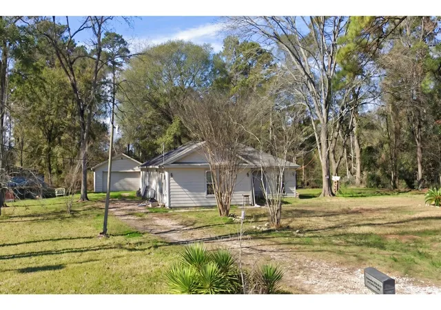 Photo 2 of Single family home for sale at 12400 Cole Dr, Cleveland, TX 77328 | MLS# 21301153 | Listing updated on 2026-09-14