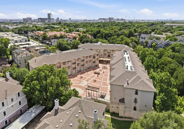 Photo 2 of Sale Pending at 3102 Kings Rd #2101, Dallas, TX 75219 | MLS# 21301298 | Listing updated on 2026-09-11